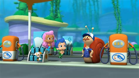 Martin, the veterinarian, takes good care of him, the kids spend the day thinking about dogs--a Guppy's best friend. . Bubble guppies the amusement parking lot